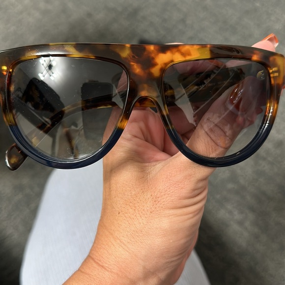 Celine sunglasses, used but in great condition - Picture 4 of 4